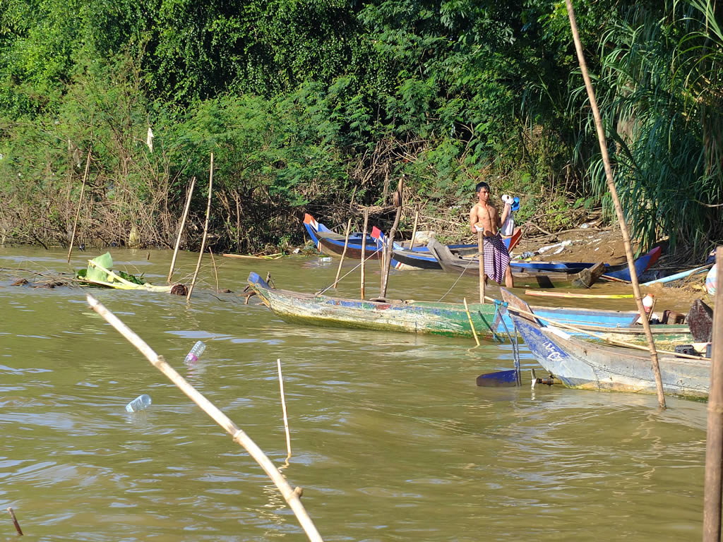 DSCF7090: Boat Trip Battambang to Siem Reap