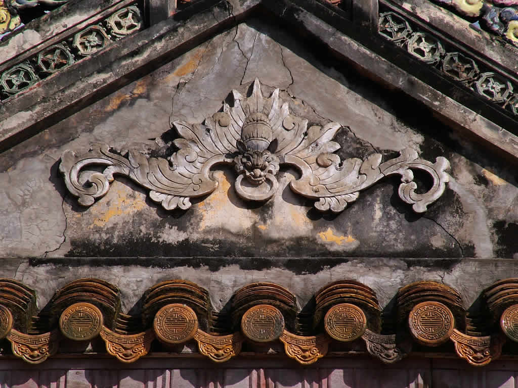 DSCF0016, Tuc Duc Tomb