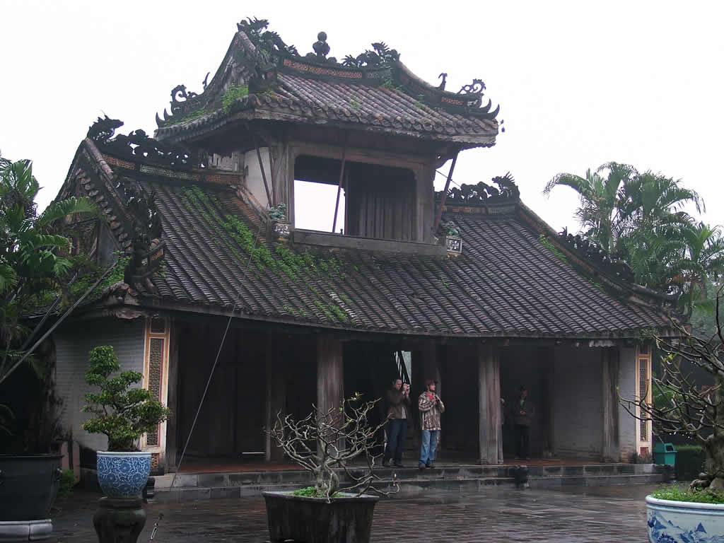 DSCF9787, Tuc Duc Tomb
