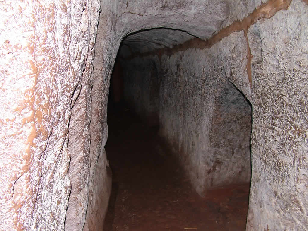 DSCF9996, Vinh Moc Tunnels