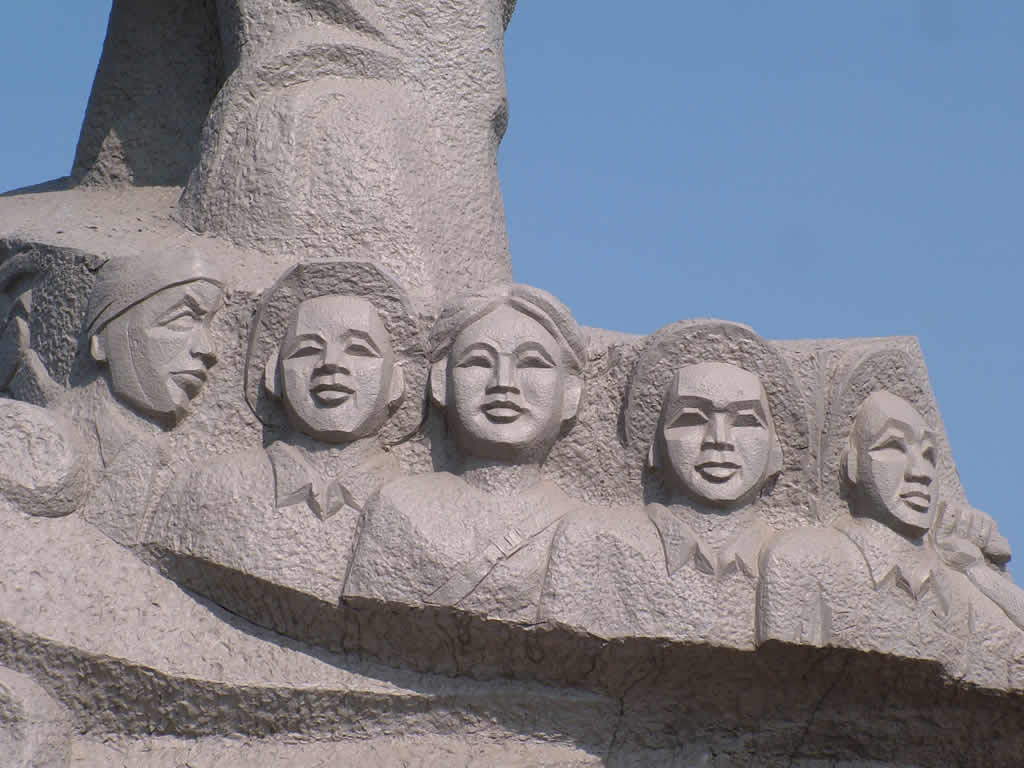 DSCF9695, Me Suot Statue, Dong Hoi